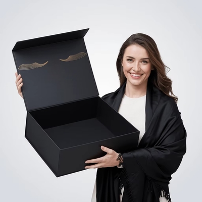 Recyclable Rigid Cardboard Custom Logo Gift Box Black Hard Magnetic Sponge Liner Collapsible Cosmetic Packaging Colorful Boxes
