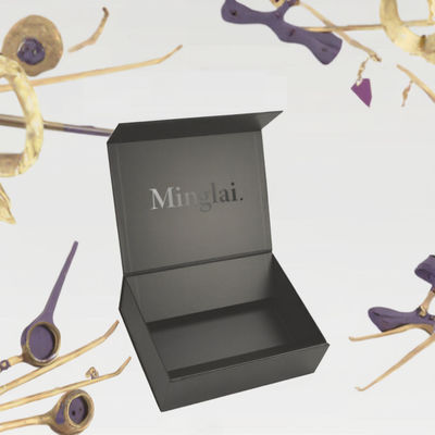 Custom Personalized Clothing Brand Packaging Box Premium Children's Clothing Cereal Paper Box