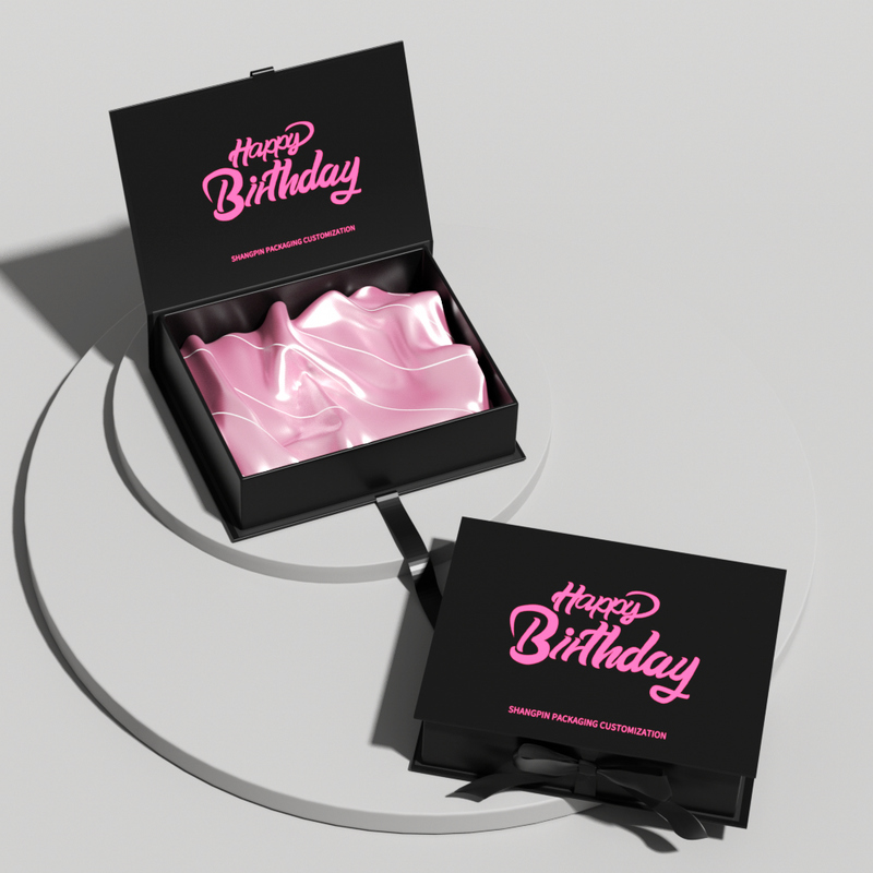 Luxury Custom Black Foldable Magnetic Cardboard Gift Box Art Paper UV Coating Matt Lamination for Clothing Paper Gift Packing